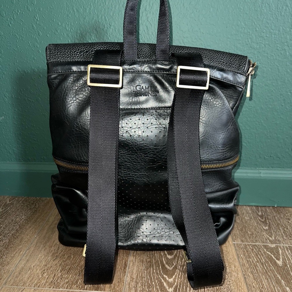 HBO ThinkGeek Mother of Dragons Backpack - Picture 2 of 15